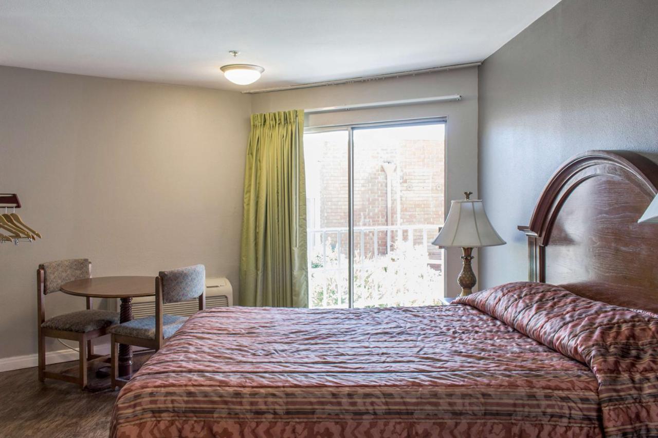 Econo Lodge Gorman Εξωτερικό φωτογραφία