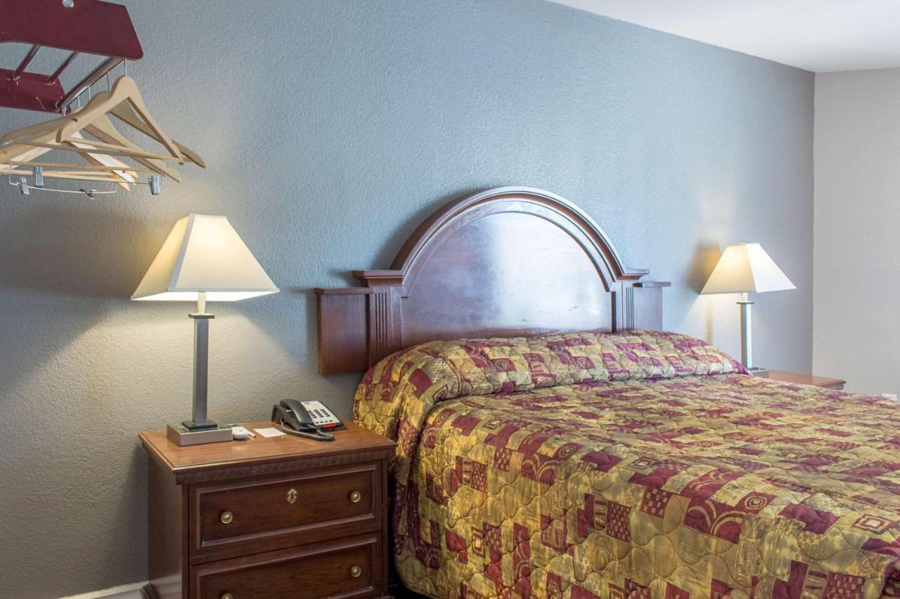 Econo Lodge Gorman Εξωτερικό φωτογραφία